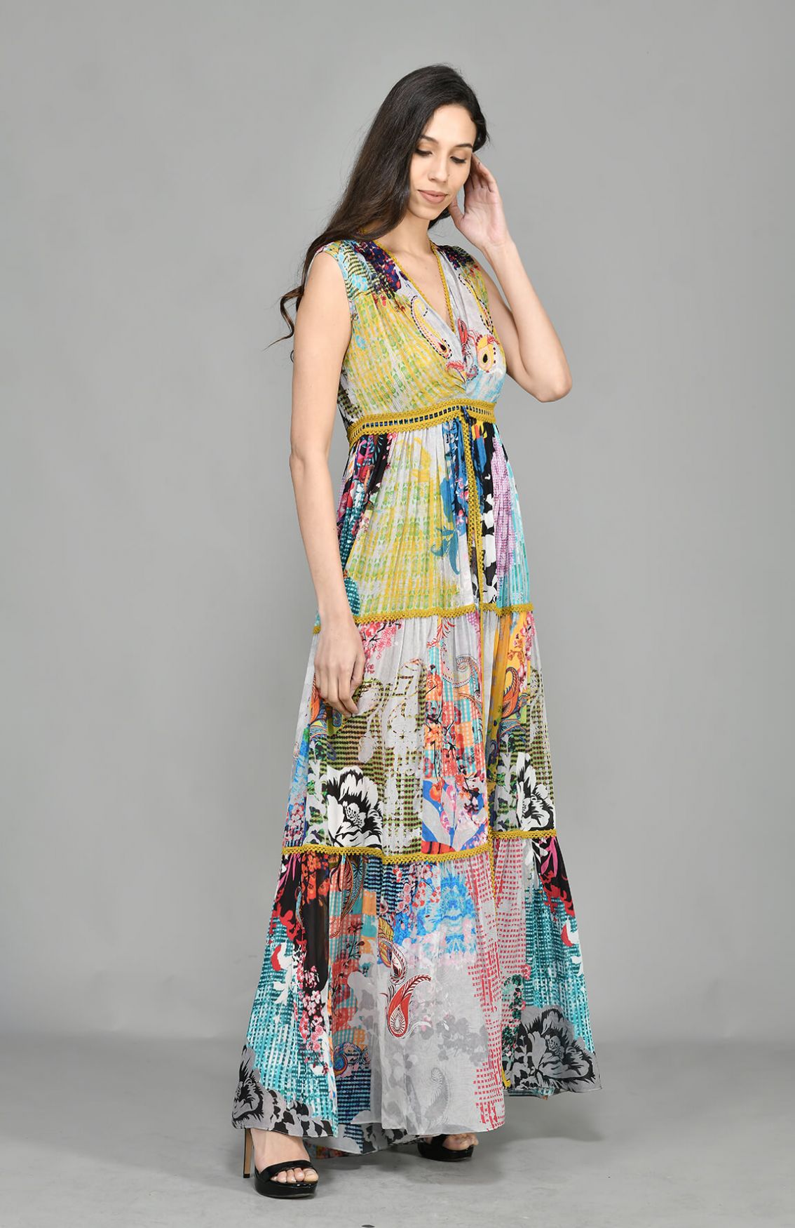Colour Block V-Neck Paisley Tiered Maxi Dress