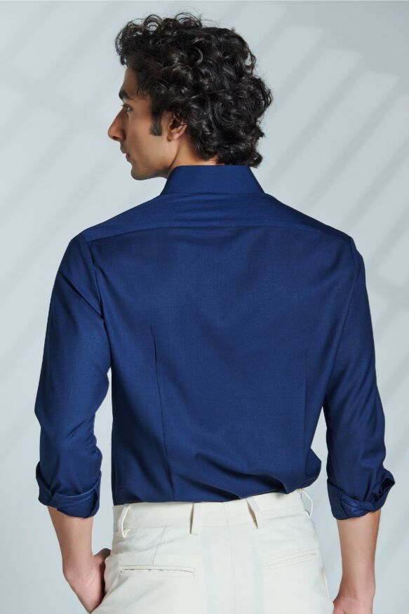 Navy Shirt With Thread Detailing