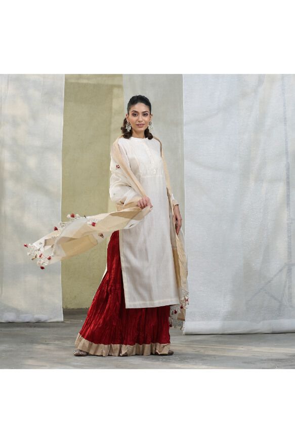 White Handloom Chanderi Kurta With Maroon Wrinkled Skirt and Embroidered Dupatta