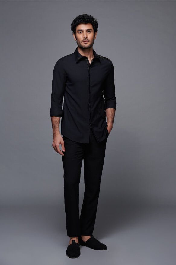 Classic Black Shirt With Zip Details