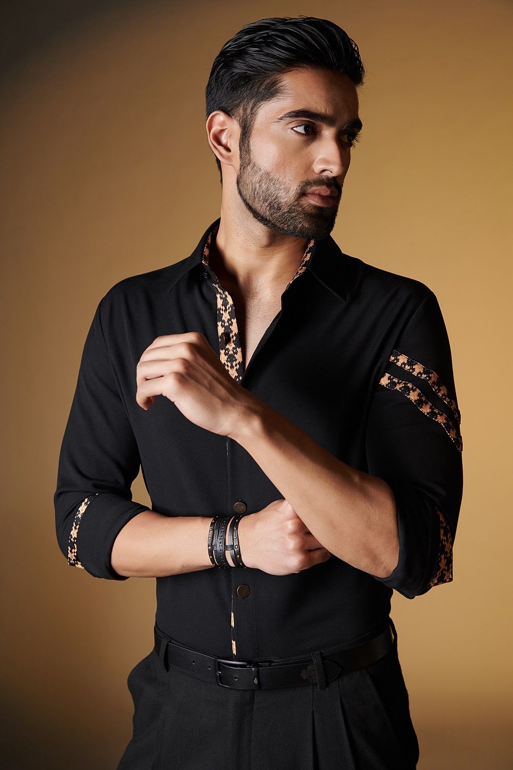Classic Shirt With Printed Concealed Placket