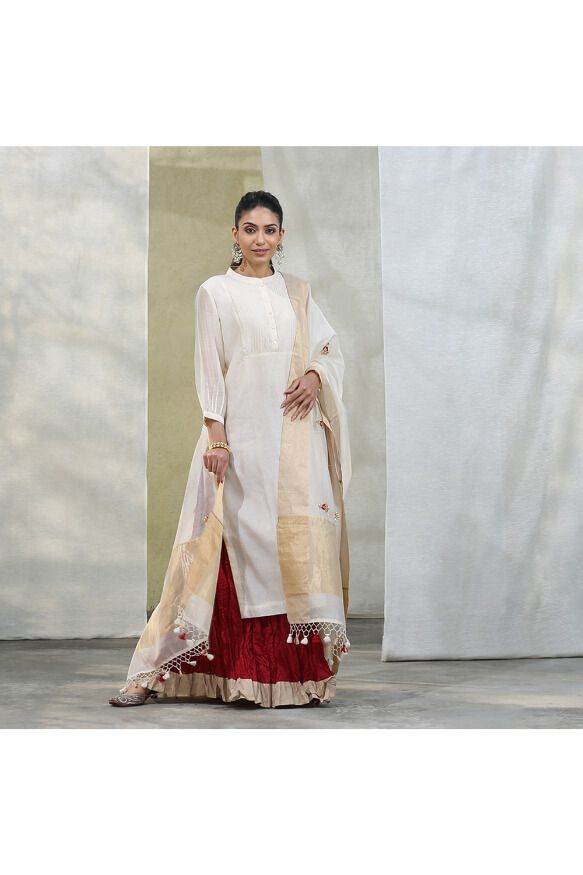 White Handloom Chanderi Kurta With Maroon Wrinkled Skirt and Embroidered Dupatta